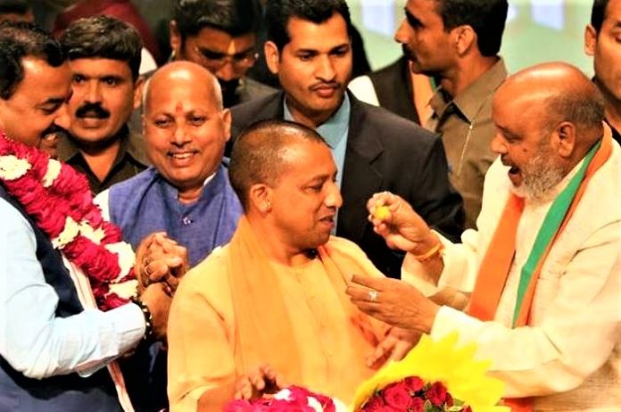 Yogi will become Adityanath UP CM will take oath in a while